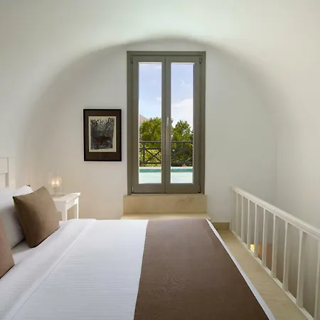 9 Muses Santorini 5* Perivólosz