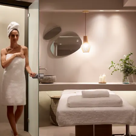 Hotel 9 Muses Santorini