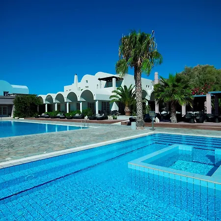 Hotel 9 Muses Santorini